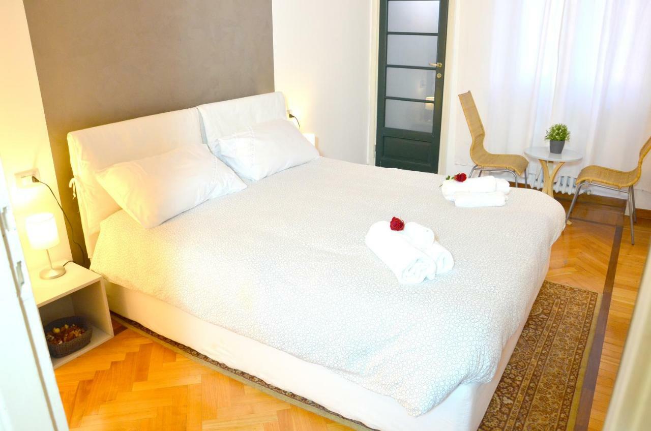 Meta Italy da Silvia Apartment Milan Bagian luar foto
