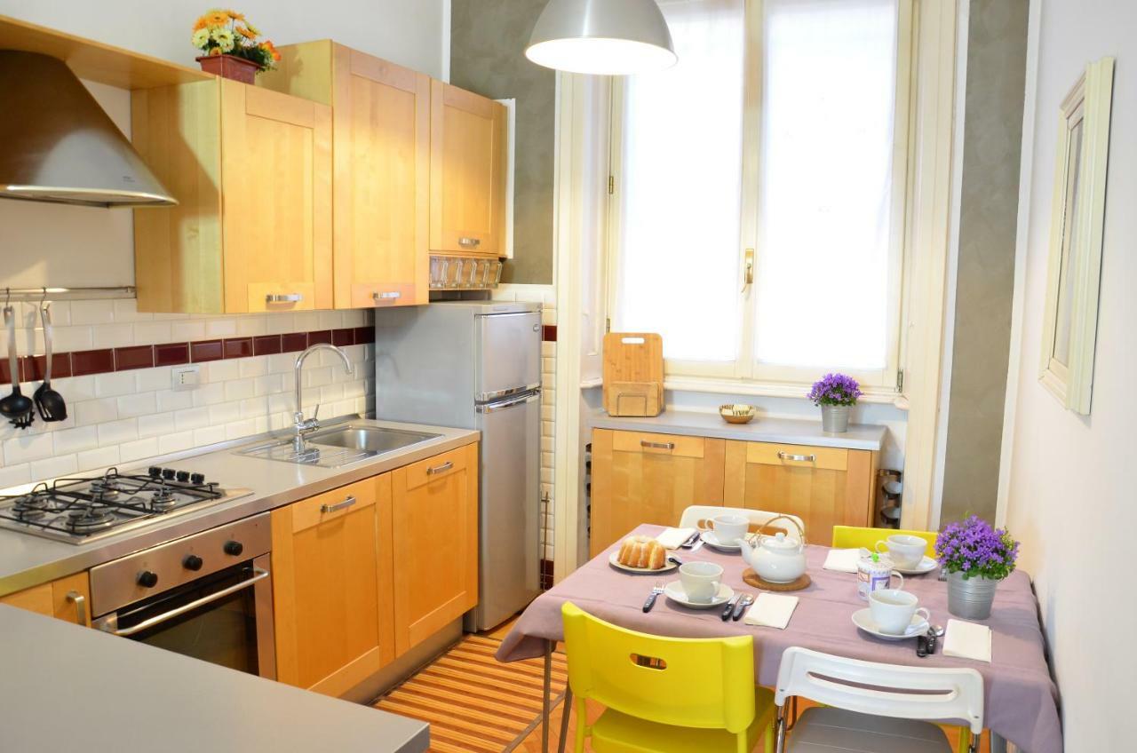 Meta Italy da Silvia Apartment Milan Bagian luar foto